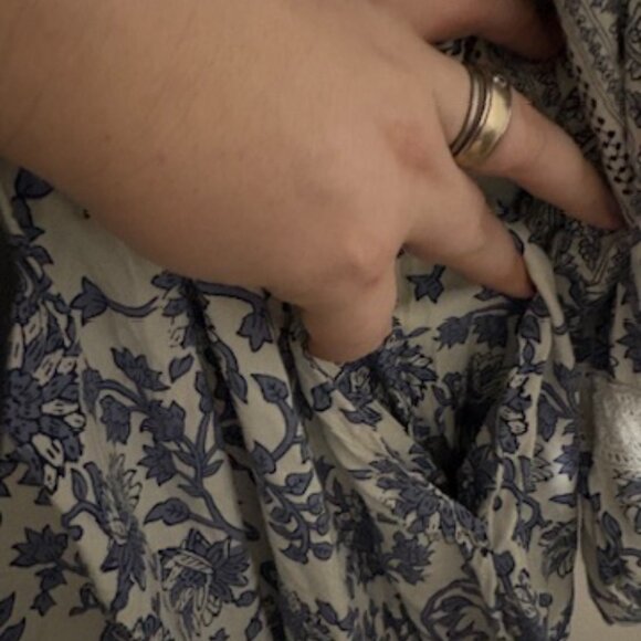 Sincerely Jules Blue & White Boho Floral Mini Dress – Size M - Picture 3 of 5